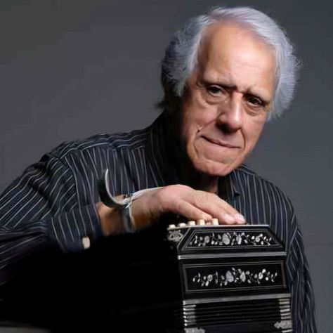 Víctor Lavallen: “Esto te da vida, también, ¿no?”.